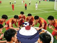 开云平台-关于家乡球队告捷，球迷欢呼雀跃的信息