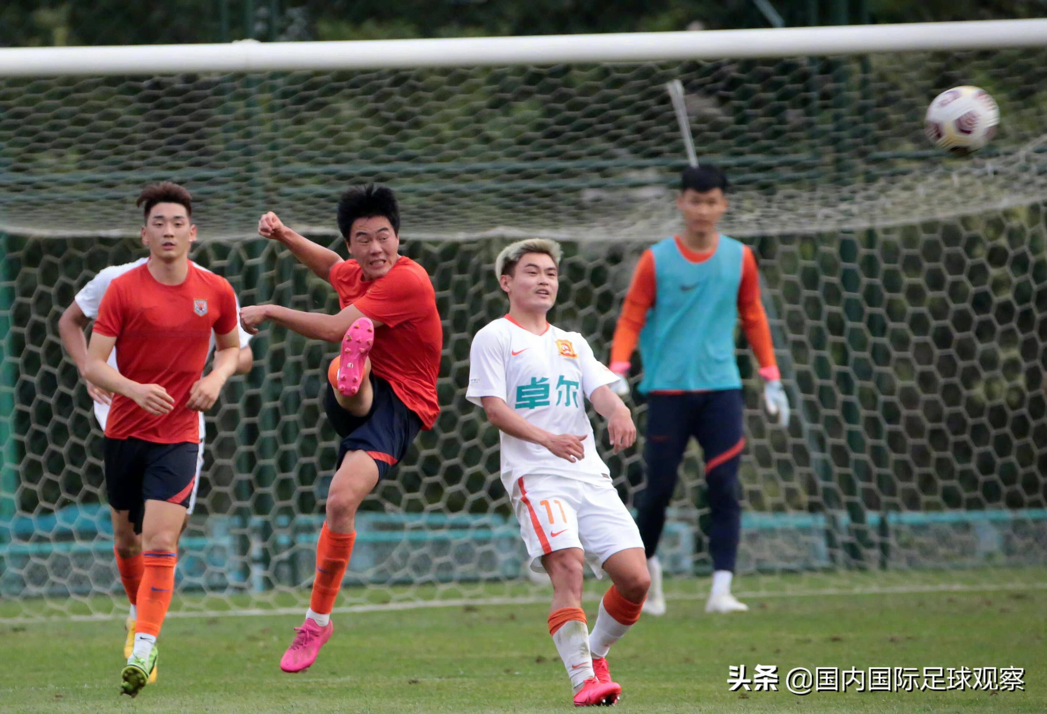 上海上港逆转武汉卓尔，取得三连胜的简单介绍