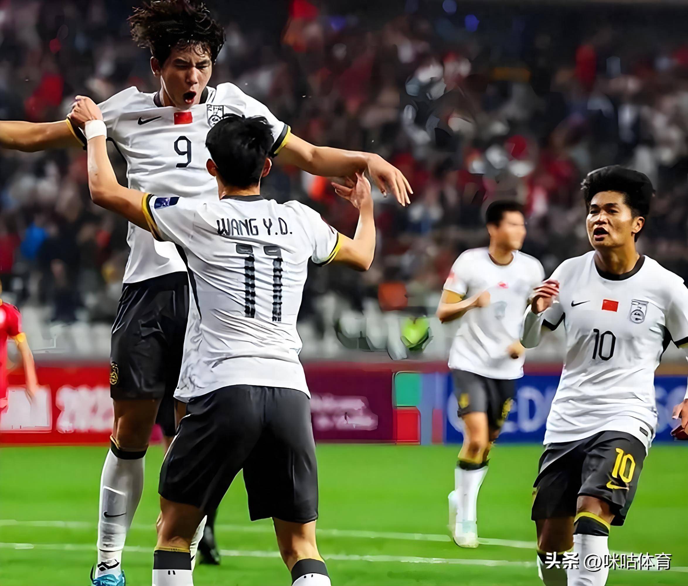 亚洲足球赛事中巅峰对决尽展风采