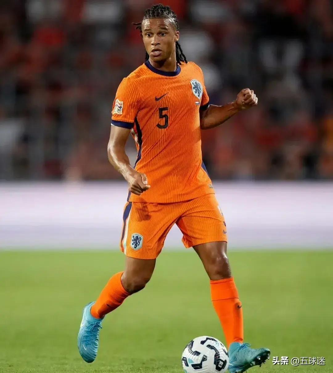 荷兰国家队实力出众，豪取欧洲锦标赛资格的简单介绍