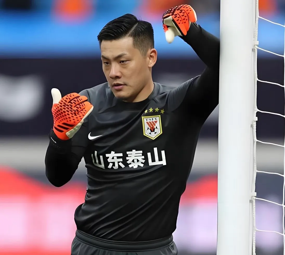 包含足球豪门将在比赛中展示实力的词条 包含足球豪门将在比赛中展示实力的词条