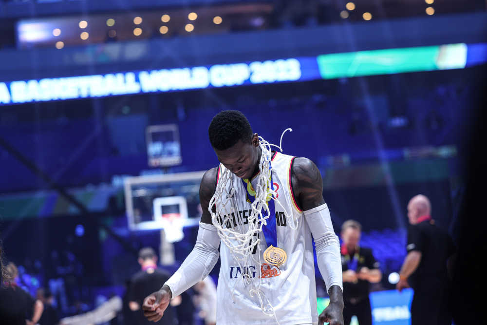 奥地利队绝杀德国队，梁靖崑高光表现的简单介绍