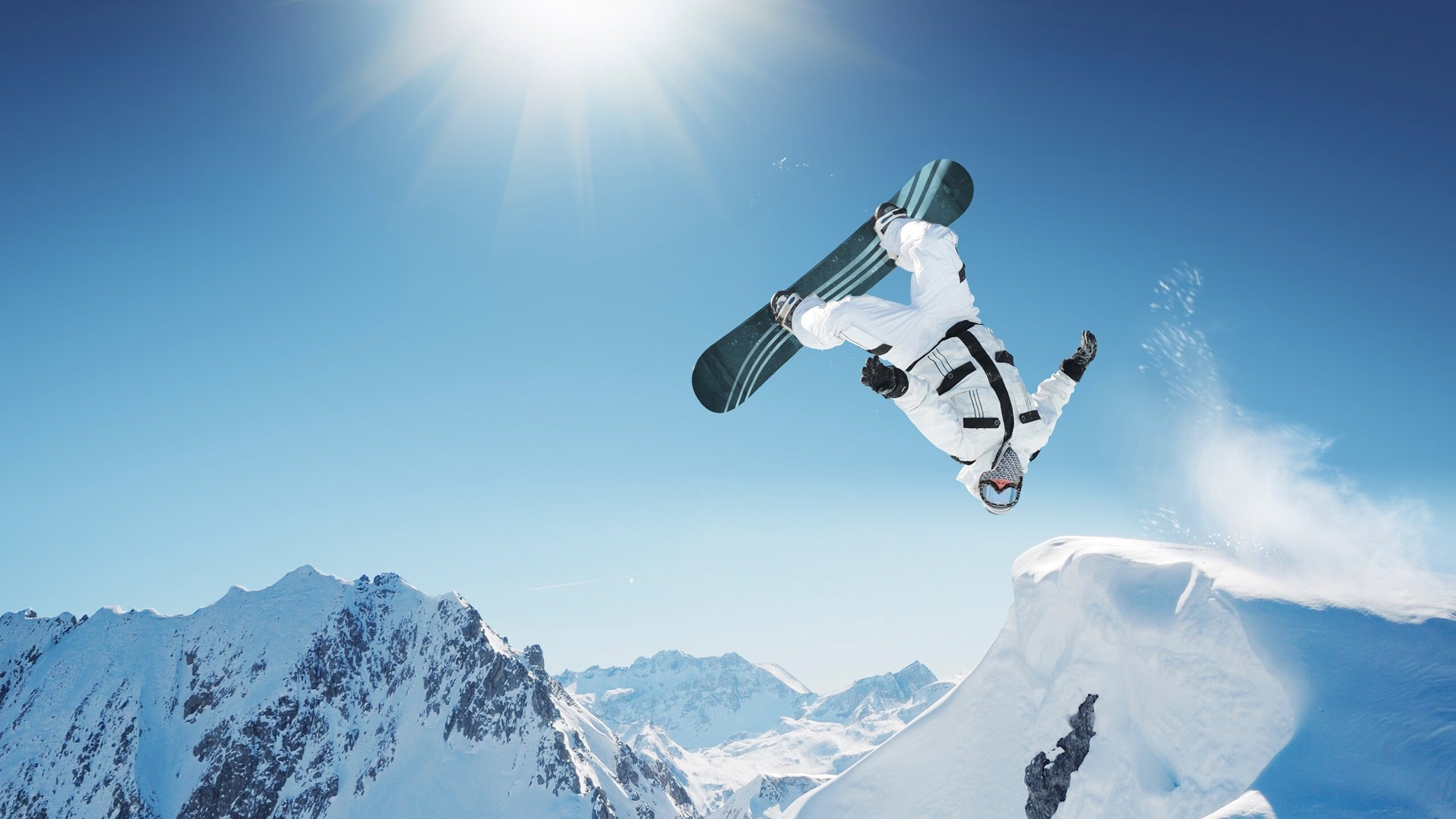 从斯通斯到尼斯，救赎的个体与冲击的浪潮